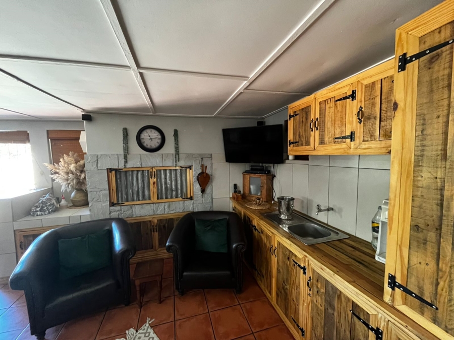 4 Bedroom Property for Sale in Rouxpark Western Cape